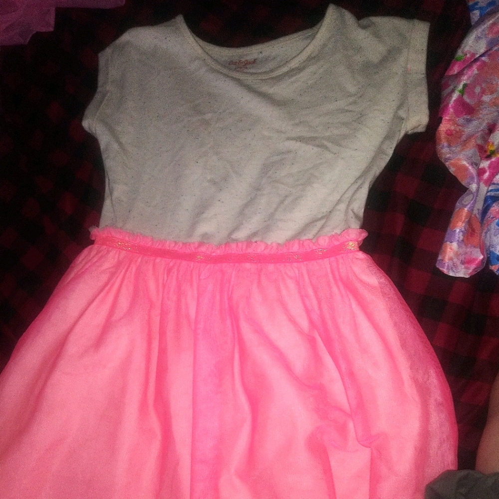 Girls dress